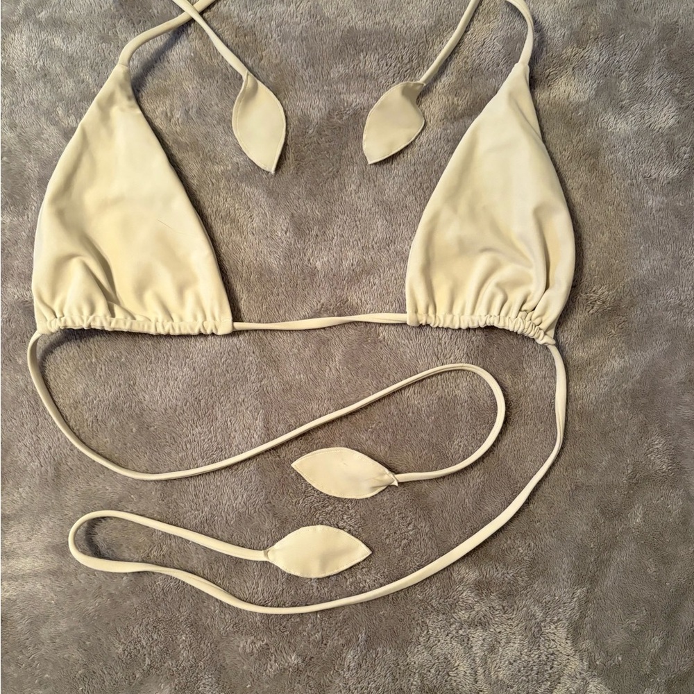 Benoa Swim gardenia top
